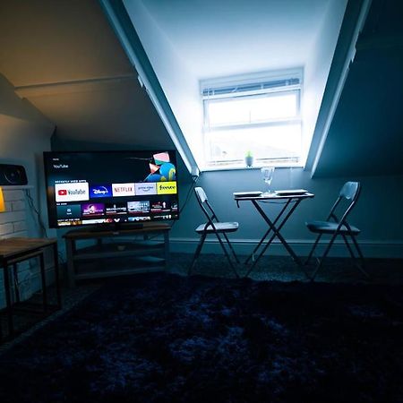 The Beach Suite - Top Floor With Easy Invest لوستوفت المظهر الخارجي الصورة